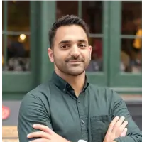 Headshot of Hirad Roshandel