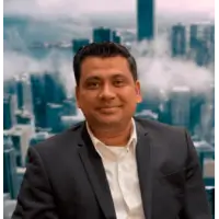 Headshot of Mohammad Qamar